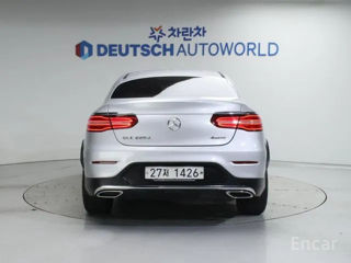 Mercedes GLC foto 4