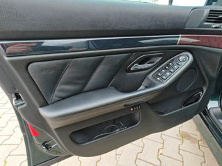 BMW 5 Series foto 9