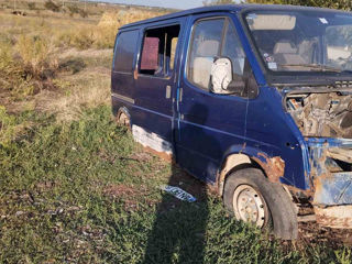 Motoru ford tranzit 2.5 simplu foto 3