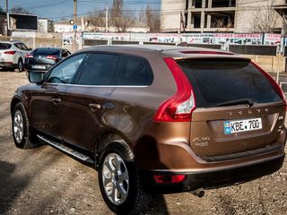 Volvo XC60 foto 4