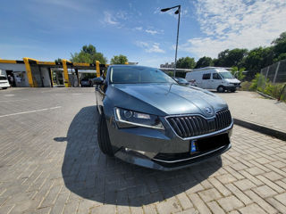 Skoda Superb foto 3