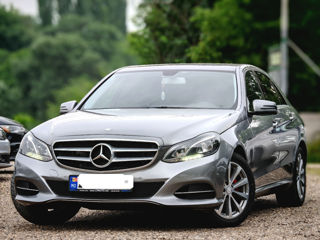 Mercedes E-Class foto 2