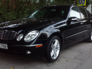 Mercedes E Class foto 4