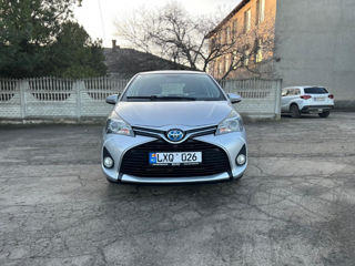 Toyota Yaris foto 2