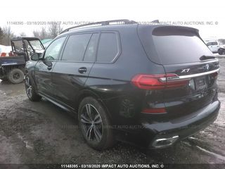 BMW X7 foto 3