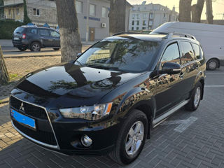 Mitsubishi Outlander foto 4