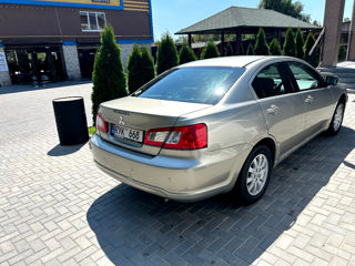 Mitsubishi Galant foto 9