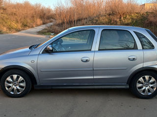 Opel Corsa foto 6