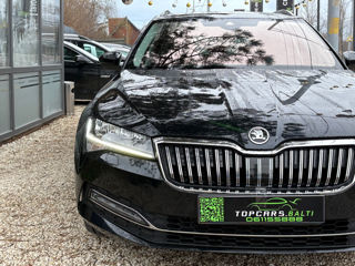 Skoda Superb foto 4