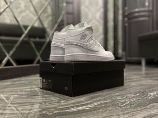 Nike Air Jordan 1 Retro High Full White Unisex foto 3