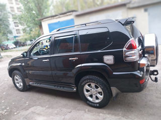 Toyota Land Cruiser Prado foto 8