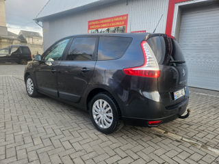 Renault Grand Scenic foto 4