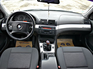 BMW 3 Series foto 7