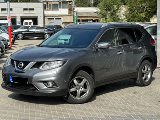 Nissan X-Trail foto 1