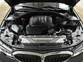 BMW 3 Series foto 4