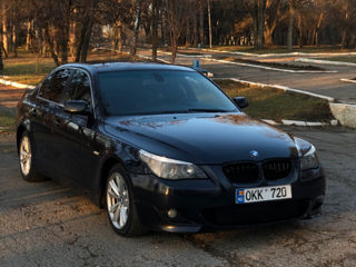 BMW 5 Series foto 3