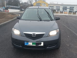 Mazda 2 foto 9