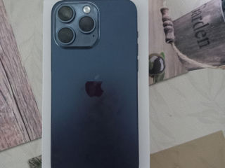 Sa vinde iPhone 15 pro max