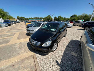 Mercedes B-Class foto 4