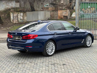 BMW 5 Series foto 4