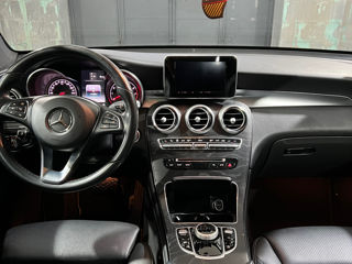 Mercedes GLC foto 6