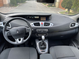 Renault Scenic foto 7