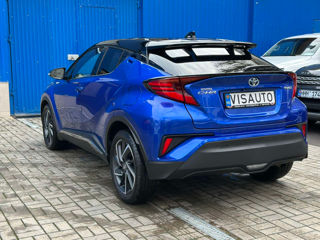 Toyota C-HR foto 4