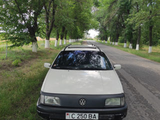 Volkswagen Passat foto 2