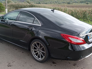 Mercedes CLS-Class foto 4