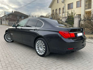 BMW 7 Series foto 6