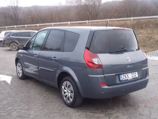 Renault Grand Scenic foto 6