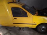 Ford Courier foto 4