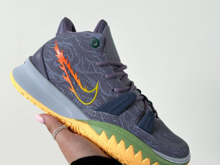 Nike Kyrie 7 Gs Daybreak foto 5