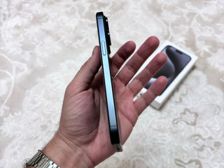 iPhone 15 Pro Max 256GB Blue Titanium foto 4