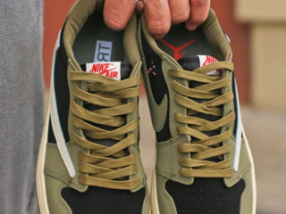 Nike Air Jordan 1 Low OG Traviss Scott Olive foto 2