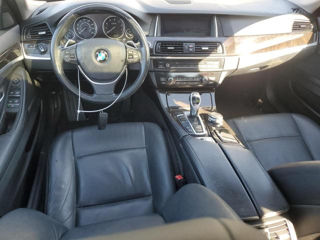 BMW 5 Series foto 8