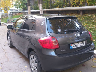 Toyota Auris foto 4