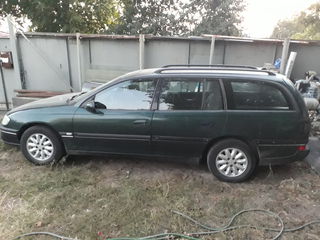 Opel Omega foto 3