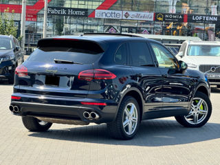 Porsche Cayenne foto 4