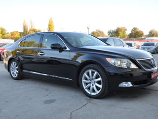 Lexus LS Series foto 3