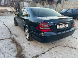 Mercedes E-Class foto 6