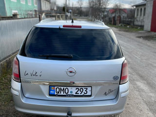 Opel Astra foto 6