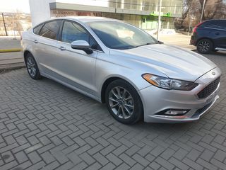 Ford Fusion foto 5