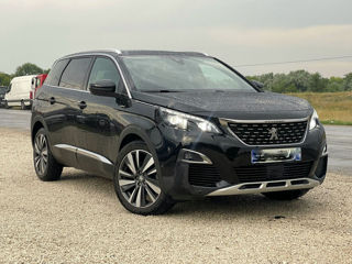 Peugeot 5008 foto 2