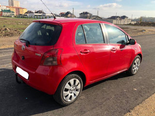 Toyota Yaris foto 5