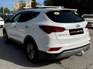 Hyundai Santa FE foto 6