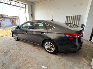 Toyota Avalon foto 2