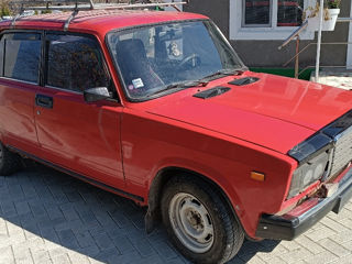 Lada / ВАЗ 2107 foto 1