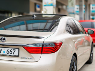 Lexus ES Series foto 4