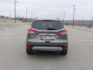 Ford Kuga foto 7